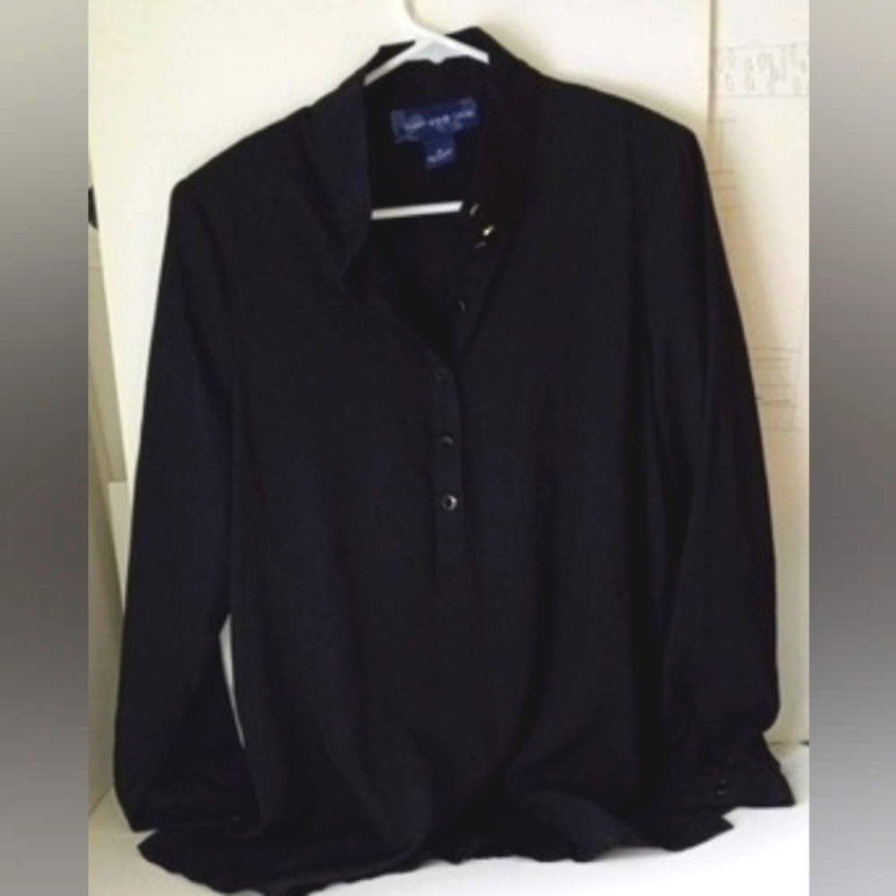 Susan Graver Style Button Down Black Blue Vintage Blouse -Shoulder Pads -Size: M - Picture 2 of 10